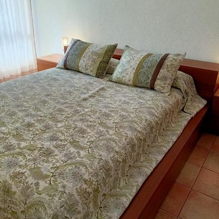 Apartamento En La Mejor Zona De Santa Cruz Apartment ภายนอก รูปภาพ